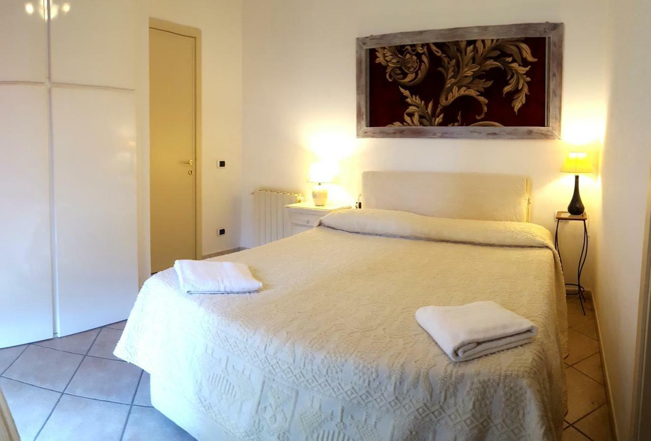 B&B Casa Derosas Golfo Aranci Extérieur photo